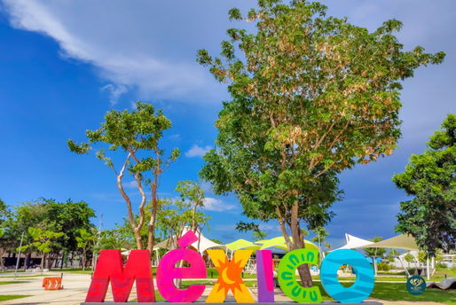 Living and having beach life in Mexico