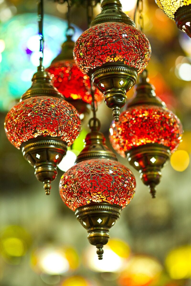 chandelier, lamp, red, istanbul, light, souvenir, turkey, middle east, torch, grand bazaar, very colorful, decoration, fancy, turkish culture, style, macro